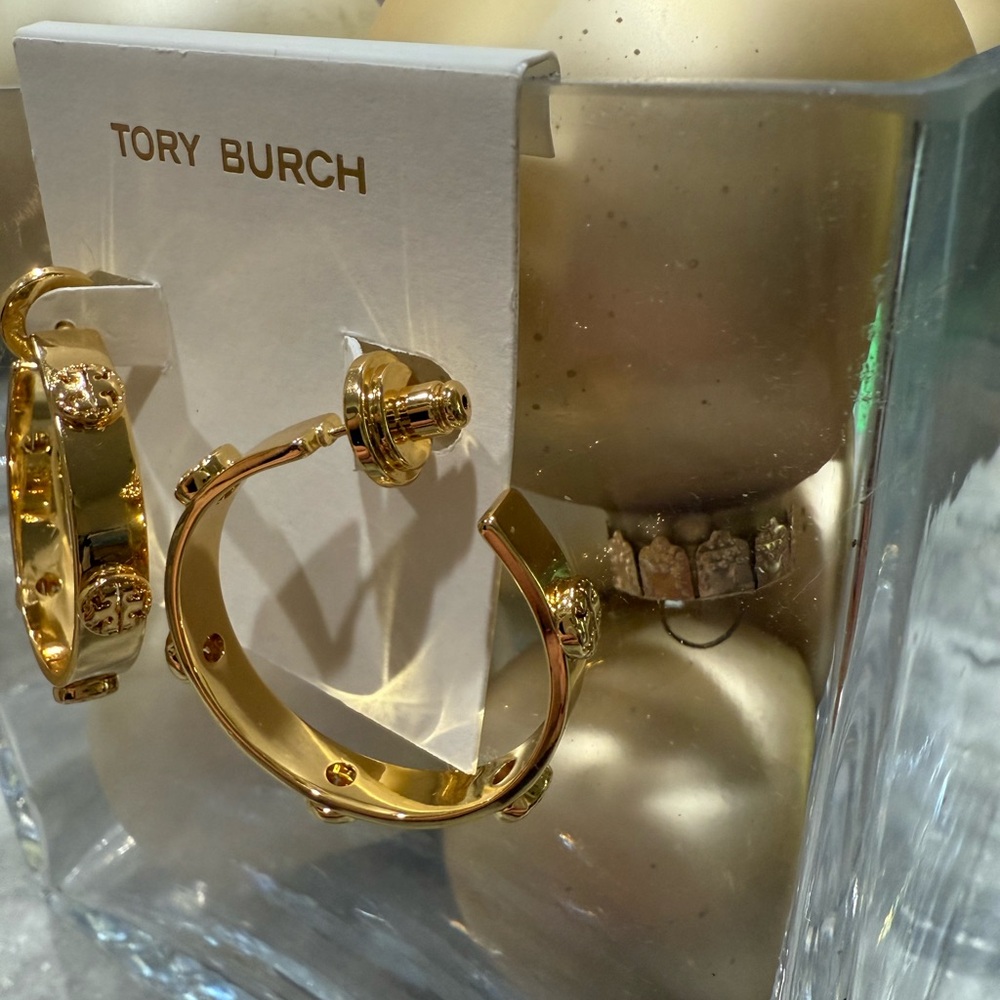 Tory Burch Gold Hoop Earrings with Dust Bag. 1 1/2” Size Hoops. - Picture 5 of 7